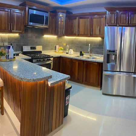 Vip Home Сантяго де лос Кабайерос Екстериор снимка